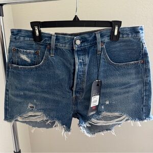 Blue Levi’s cutoff shorts size 33